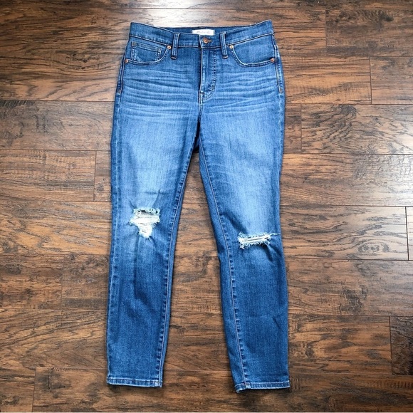 Madewell • 9" Mid-Rise Skinny Crop Jeans Delmar Wash: Eco Edition distressed - Picture 2 of 12